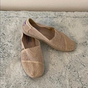 BOBS from Sketchers Shoes, 6.5